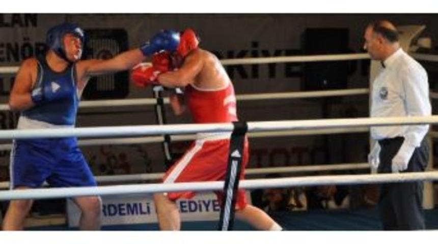T&uuml;rkiye Gen&ccedil; Erkekler Ferdi Boks Şampiyonası