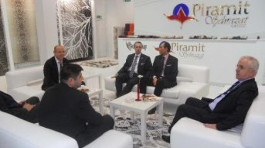 Gso Domotex Fuarı&rsquo;nda Tekstil K&uuml;mesi Standı A&ccedil;tı