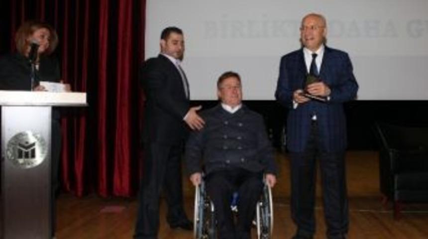 Yenimahalle&rsquo;de Engellilere Destek S&uuml;r&uuml;yor