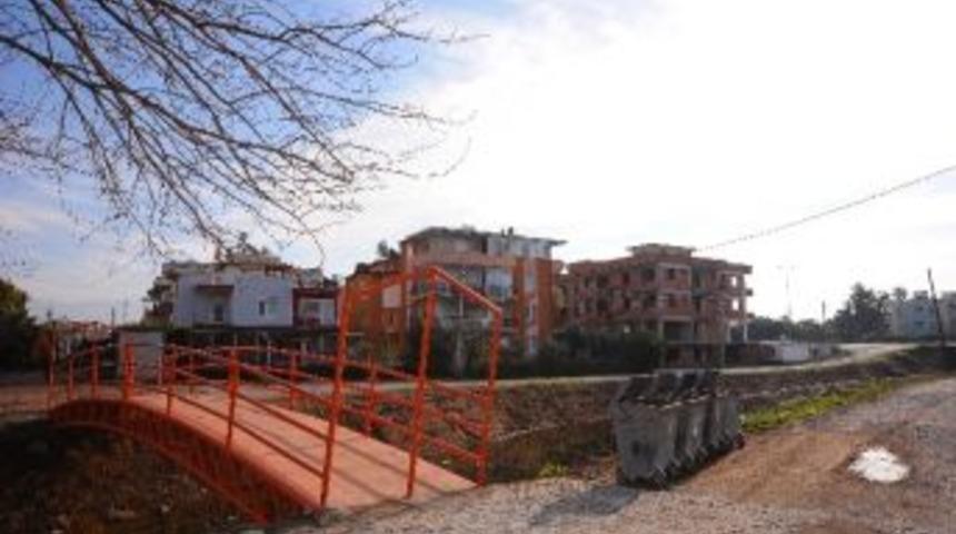 &Uuml;rkmez Vatan Caddesi K&ouml;pr&uuml;yle Bağlandı