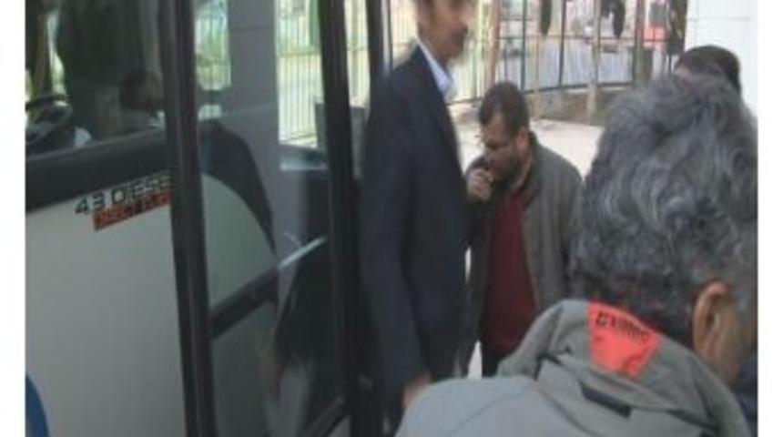 Rüşvet Zanlıları Sağlık Kontrolünden Geçirildi