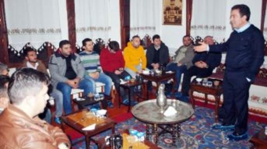 Yeni&ccedil;eltek&rsquo;ten Yozgat Basını&rsquo;nı Eğlendiren Kutlama