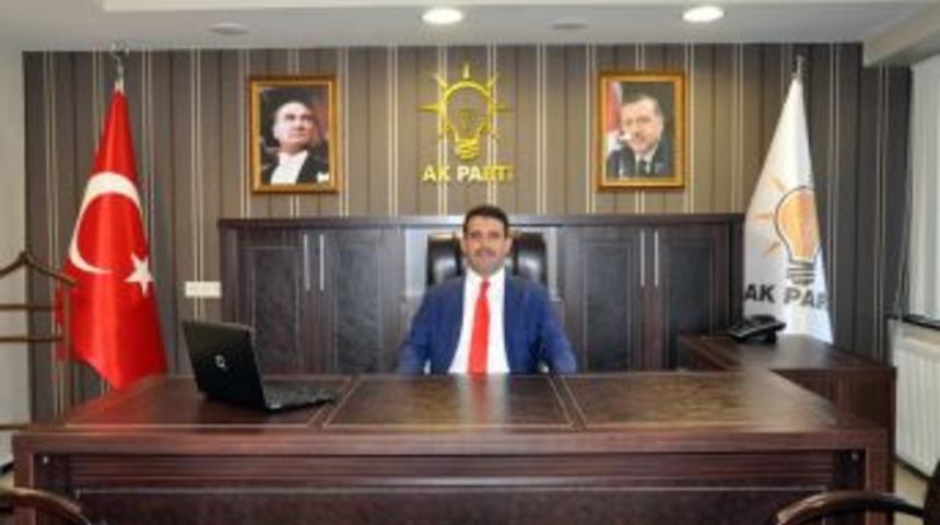 Mehmet Fatih &Ccedil;akır Mevlit Kandili dolayısıyla bir mesaj yayınladı.