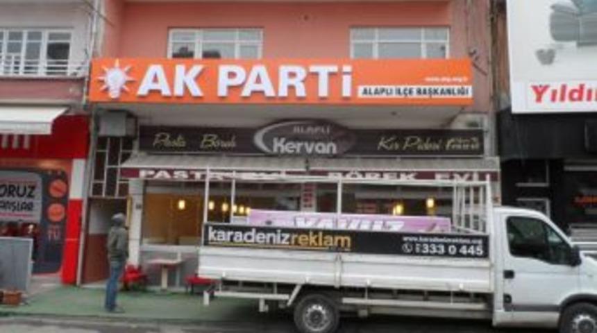 Ak Parti Alaplı il&ccedil;e teşkilatı yeni yerinde