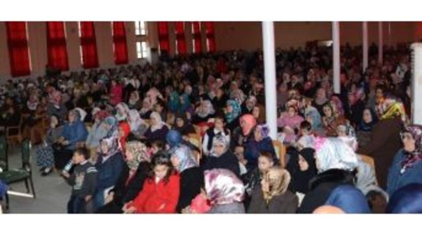 Darende&rsquo;de Hafızlar Ta&ccedil;landırıldı