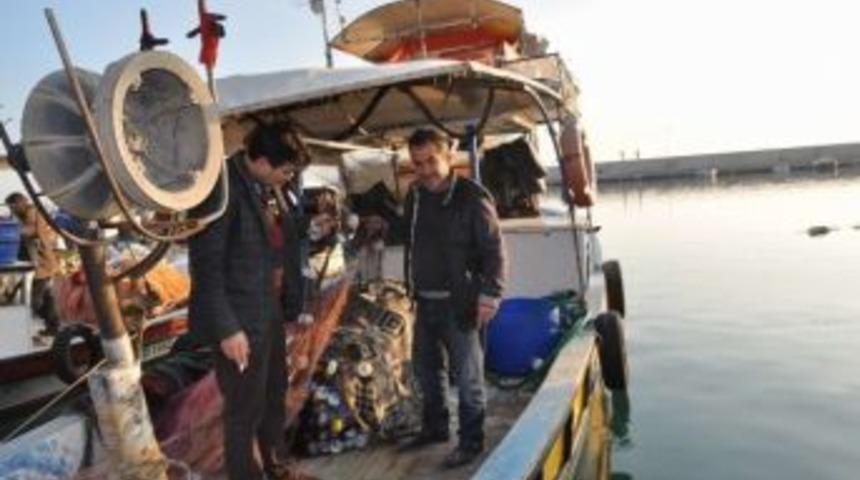 Yunuslar Balıkçıların Korkulu Rüyası Oldu