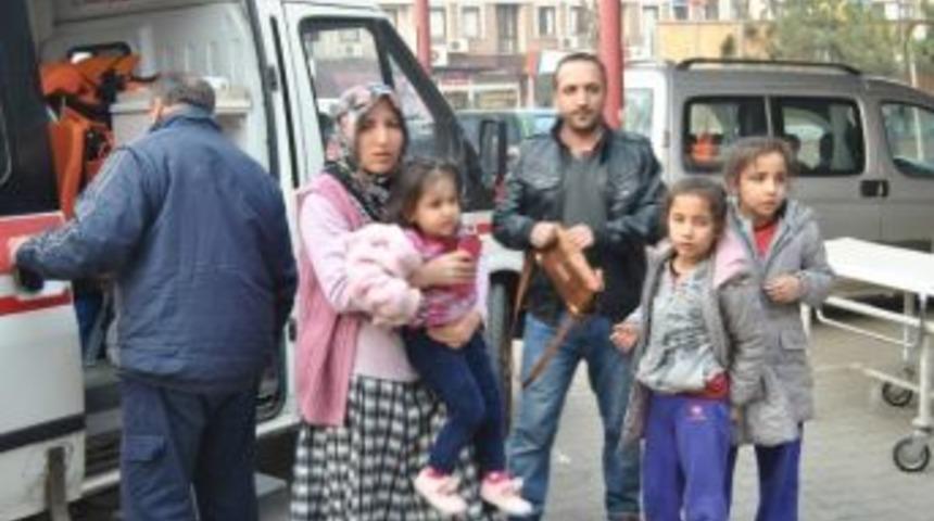 Cenazeden D&ouml;nen Aile Kaza Yaptı: 8 Yaralı