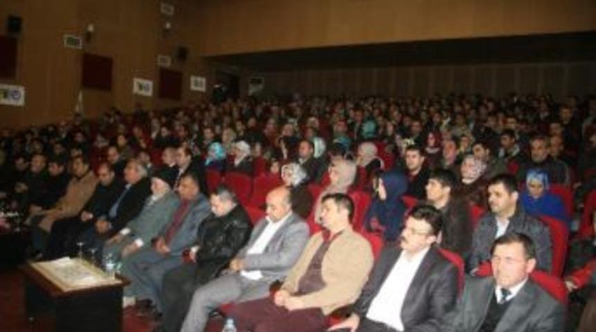 &lsquo;&uuml;mmet Bilinci&rsquo; Konulu Konferans