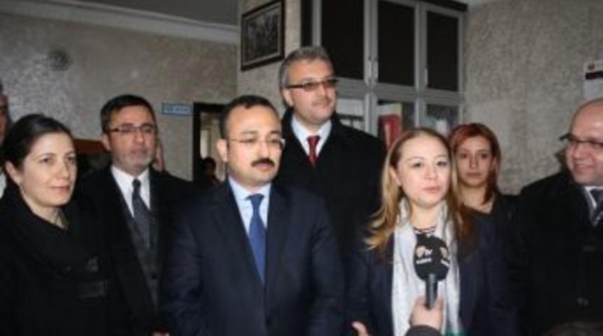Beyaz Ay Malatya Şube Başkanlığı&rsquo;na Prof.dr. Bay Karabulut Getirildi