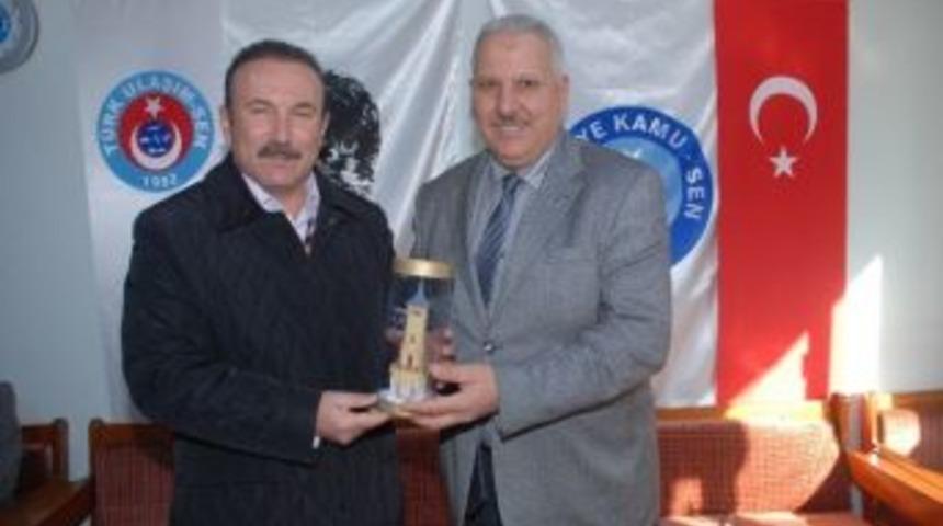 Başkan Doğan Ulaşım-sen'i Ziyaret Etti