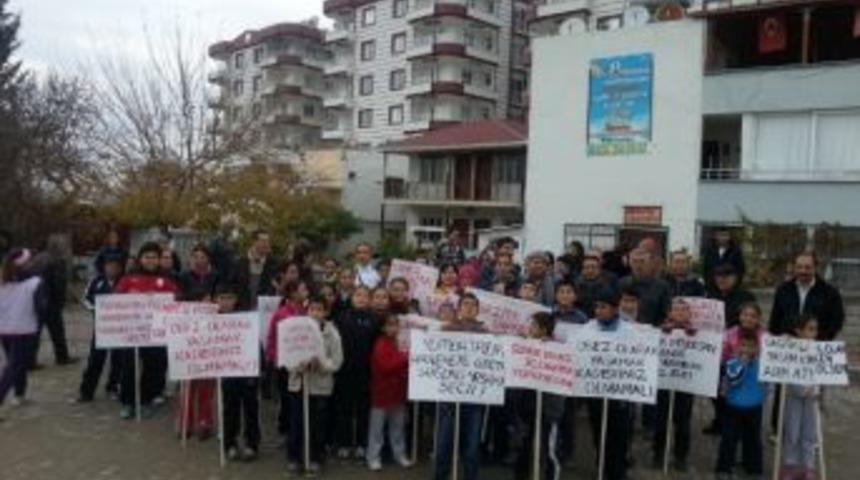 &ldquo;yeni Yılda Sevdiklerimizle Sağlıklı Yaşama Y&uuml;r&uuml;yoruz" Etkinliği