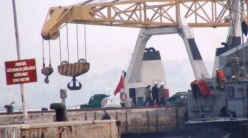 Değirmendere R&ouml;mork&ouml;r&uuml; Kurtarma &Ccedil;alışmaları Başladı