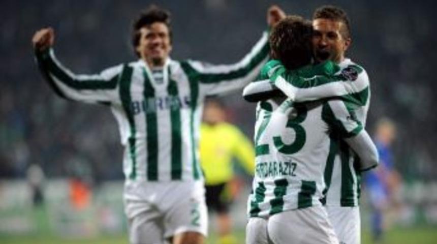 Bursaspor'un Zorlu Fikst&uuml;r&uuml; Başlıyor