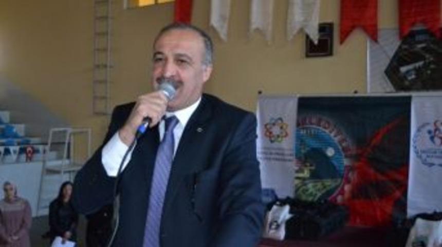 Kula Belediyesi 196 &Ouml;d&uuml;lle Sosyal Projelerine Devam Ediyor