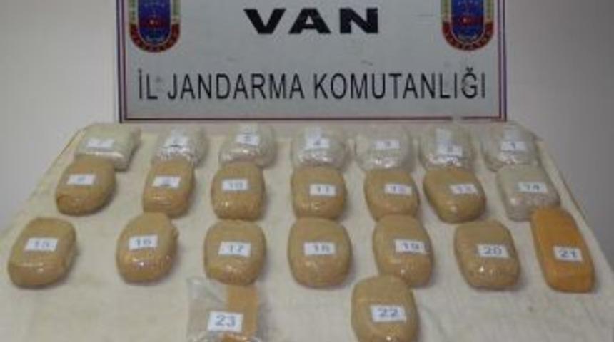 Van&rsquo;da 11 Kilo Eroin Ele Ge&ccedil;irildi