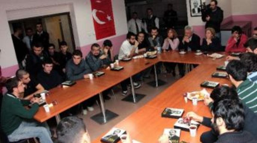 İn&ouml;n&uuml;&rsquo;n&uuml;n Torunundan İn&ouml;n&uuml; Gen&ccedil;lik Merkezi&rsquo;ne Ziyaret