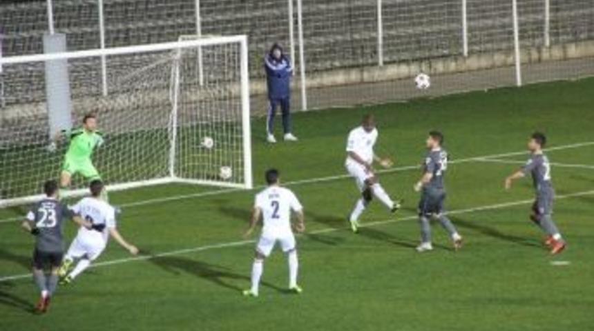 Karab&uuml;kspor, İkinci Hazırlık Ma&ccedil;ında Da Berabere Kaldı