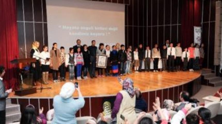 Yaşam Hikayesi Ve Azmiyle &Ouml;rnek Oldu