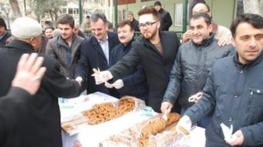 Gemlik Belediyesi&rsquo;nden Kandil Simidi