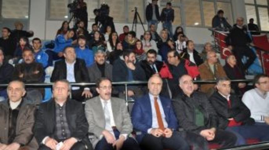 Kahraman Dadaşlar Tutulmuyor