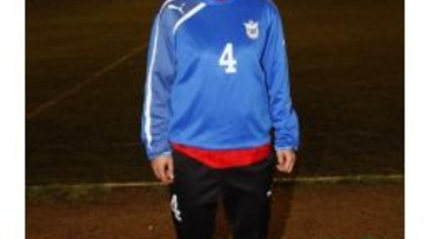 İzmirli Kızlar Aziz Başkan'a Kırgın!