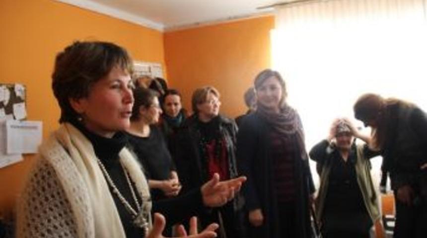 Canbasoğlu K&ouml;yden K&ouml;ye Geziyor