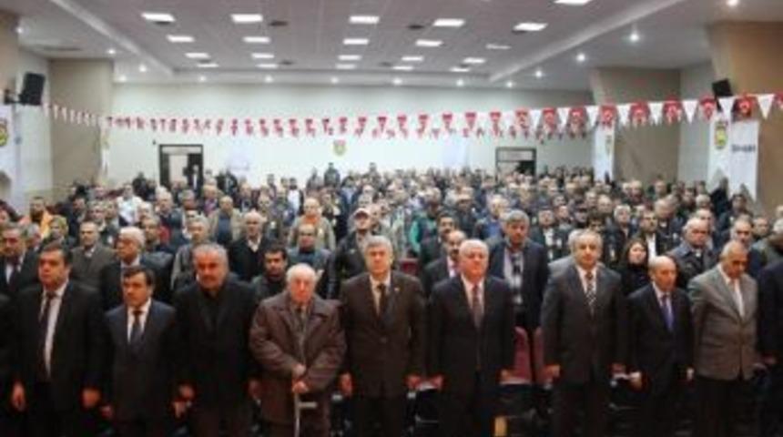 İzmir Kamyoncular Esnaf Odası'nda Yıldırım Kaya Tek Aday