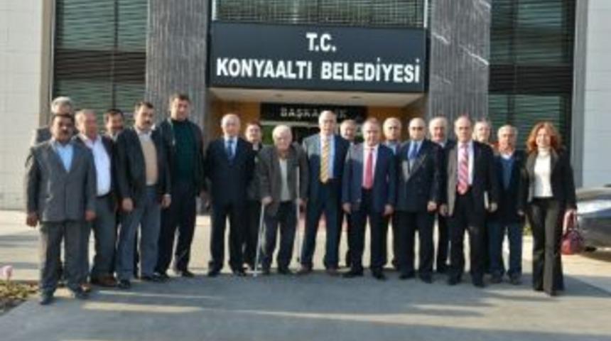 Konyaaltı&rsquo;nda 10 K&ouml;y Mahalleye D&ouml;n&uuml;ş&uuml;yor