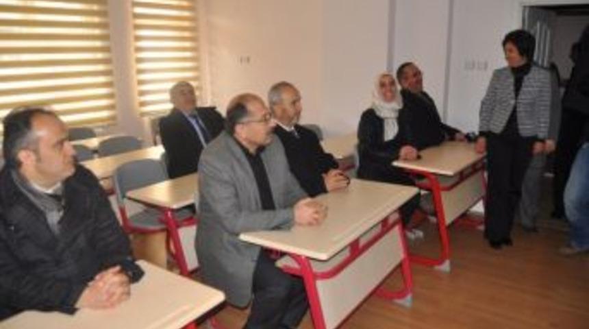 Lale Eğitim Ve Gen&ccedil;lik Derneği A&ccedil;ıldı