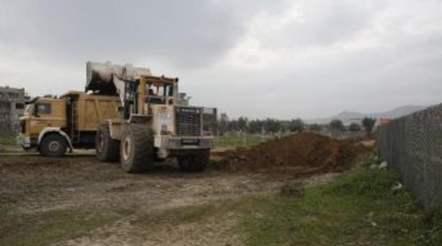 Bornova Belediyesi, Forum Trafiği &Ccedil;ilesini Bitiriyor