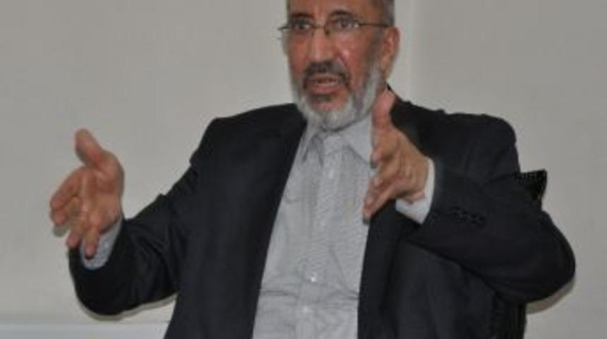 Yazar Dilipak, 'doğu Okuyor' Projesi Etkinliğinde Konuştu