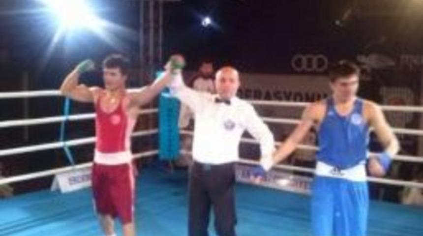 Kepezli Boks&ouml;r T&uuml;rkiye Şampiyonu