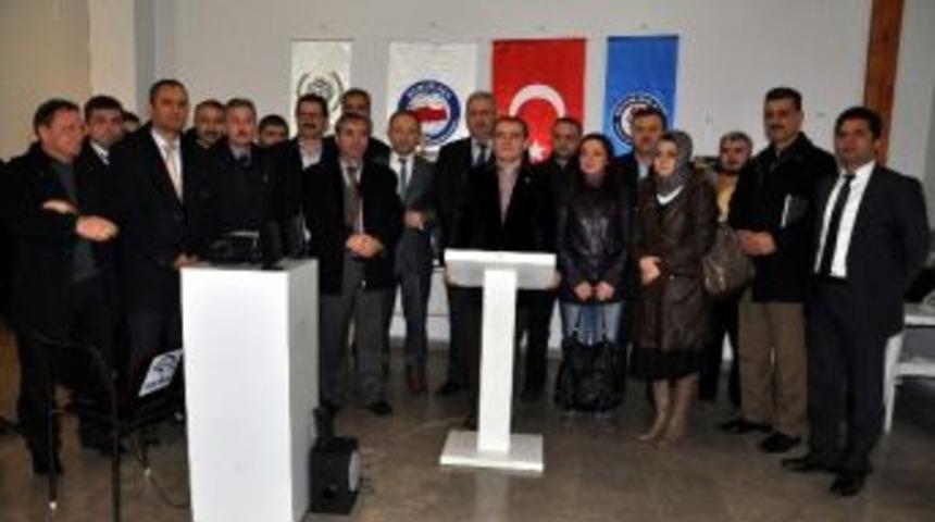 Suriye'deki Zul&uuml;m, Zonguldak&rsquo;ta Fotoğraflarla Sergilendi