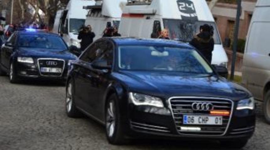 Chp Genel Başkanı Kılı&ccedil;daroğlu K&ouml;şk&rsquo;e &Ccedil;ıktı