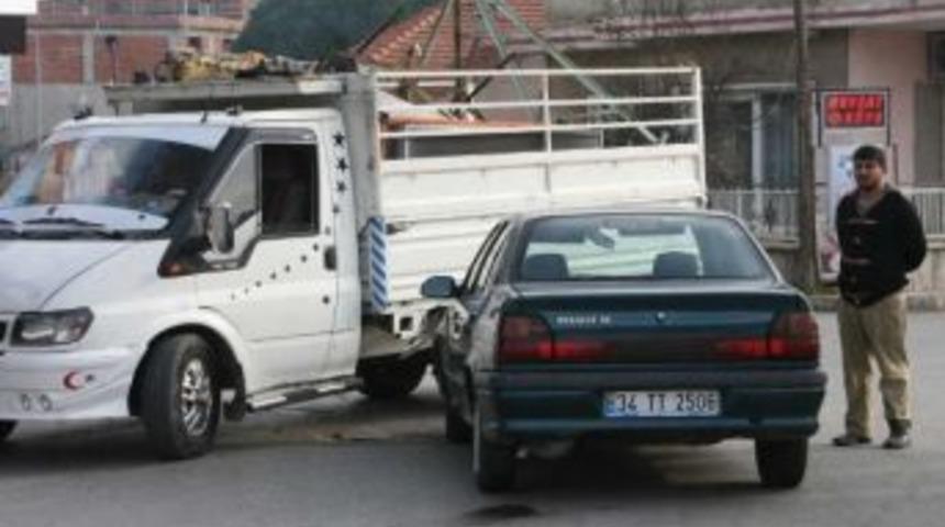 Ayvalık&rsquo;ta Kaza: 2 Yaralı