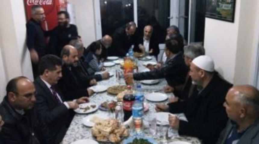 Trabzonluların &ldquo;hamsi G&uuml;n&uuml;&rdquo; Konuğu Saadet Partisi Oldu