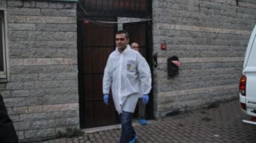 &Uuml;nl&uuml; Gazeteci Reha Muhtar'a Hırsız Şoku