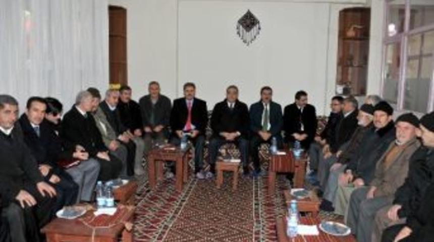 Ak Parti Heyeti Konak Mahallesini Ziyaret Etti