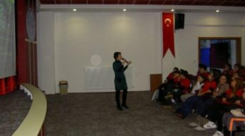 Okullarda &Ccedil;evre Eğitimleri Devam Ediyor