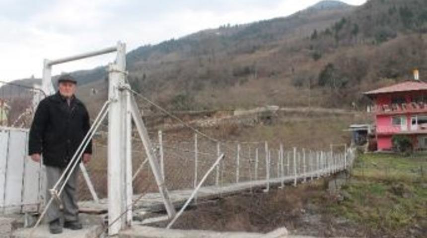 Kendi K&ouml;pr&uuml;s&uuml;n&uuml; Kendi Yaptı