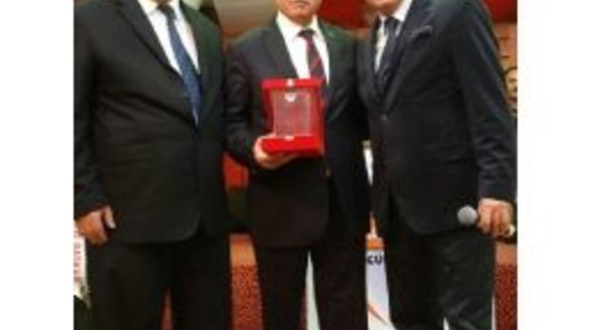 Adanalılar İzmir&rsquo;de Buluştu