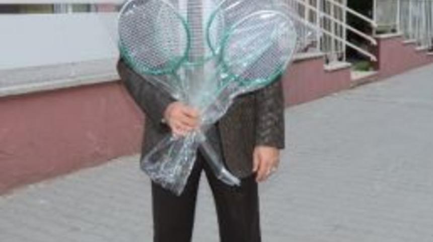 Adana&rsquo;da Badminton Aday Hakem Kursu A&ccedil;ılacak