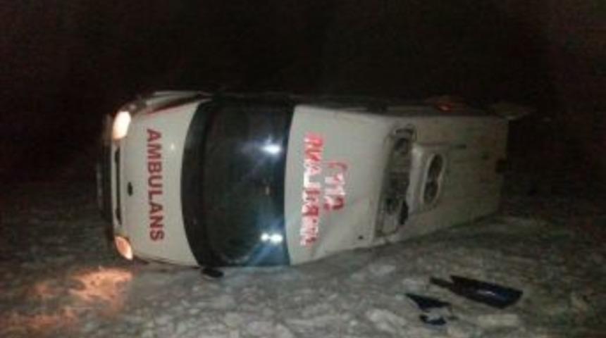 Ambulansla Ka&ccedil;ak Sigara Sevkiyatı