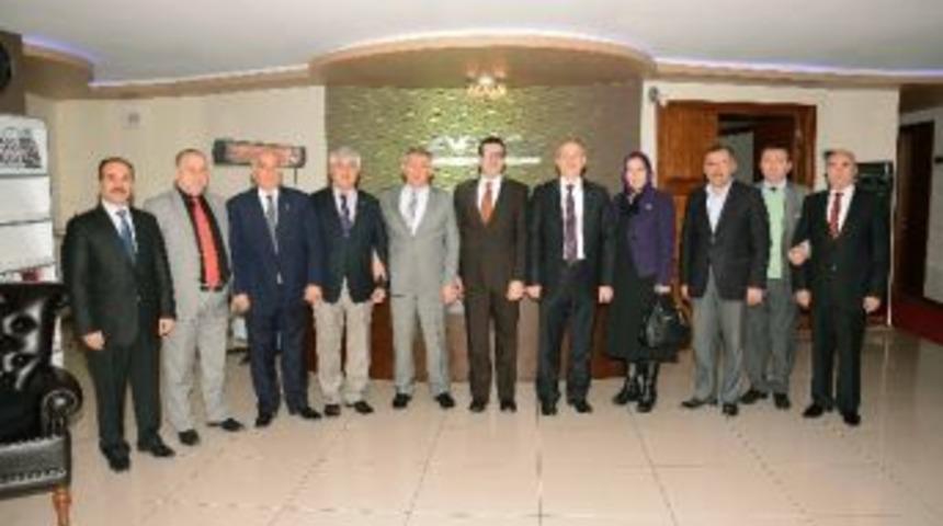 &Ccedil;alışkan: "adana Stk Bazında Zengin Bir Şehir"