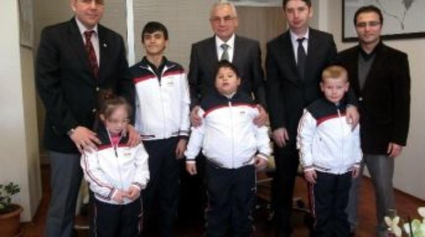 Zihinsel Engelli &Ouml;ğrencilerden Kaymakam Bakoğlu&rsquo;na Ziyaret