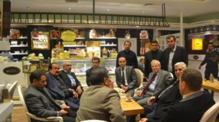 Necmettin Cevheri, Ş. Urfa Piazza&rsquo;da Mado&rsquo;nun Konuğu Oldu