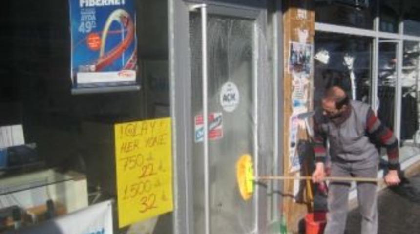 G&uuml;neşi G&ouml;ren Muşlular Temizliğe Başladı