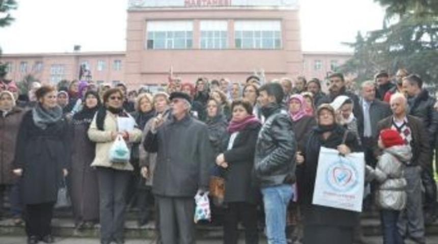 Trabzon Numune Hastanesi&rsquo;nin Kaş&uuml;st&uuml; Eğitim Ve Araştırma Hastanesi&rsquo;ne Taşınmasına Tepki