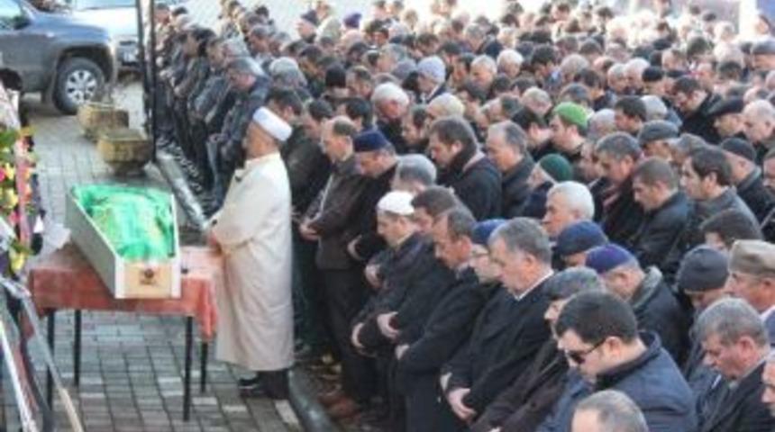 Eski Aydınlar Belde Belediye Başkanı Kalbine Yenildi