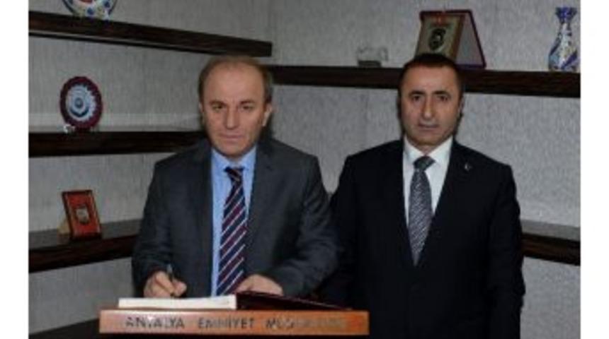 Antalya Valisi &Ouml;zt&uuml;rk&rsquo;ten Ziyaret